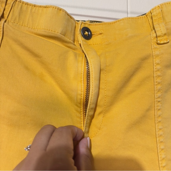 Torrid Short Yellow Womens Size 18 - Picture 3 of 7